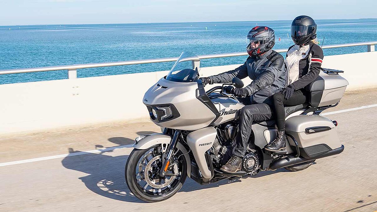 Ein weiteres Dickschiff für die Tourenfahrer-Fraktion aus dem Hause Indian Motorcycle: Die Pursuit.