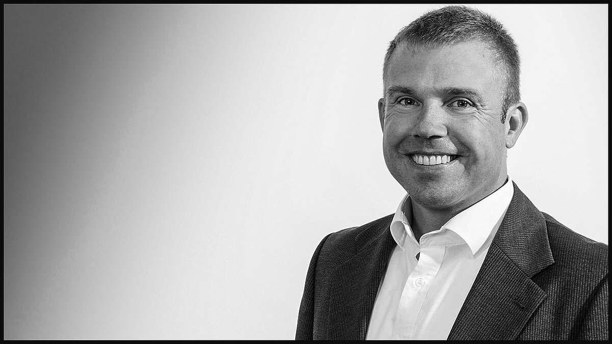 Dr. Peter Szarafinski (†).