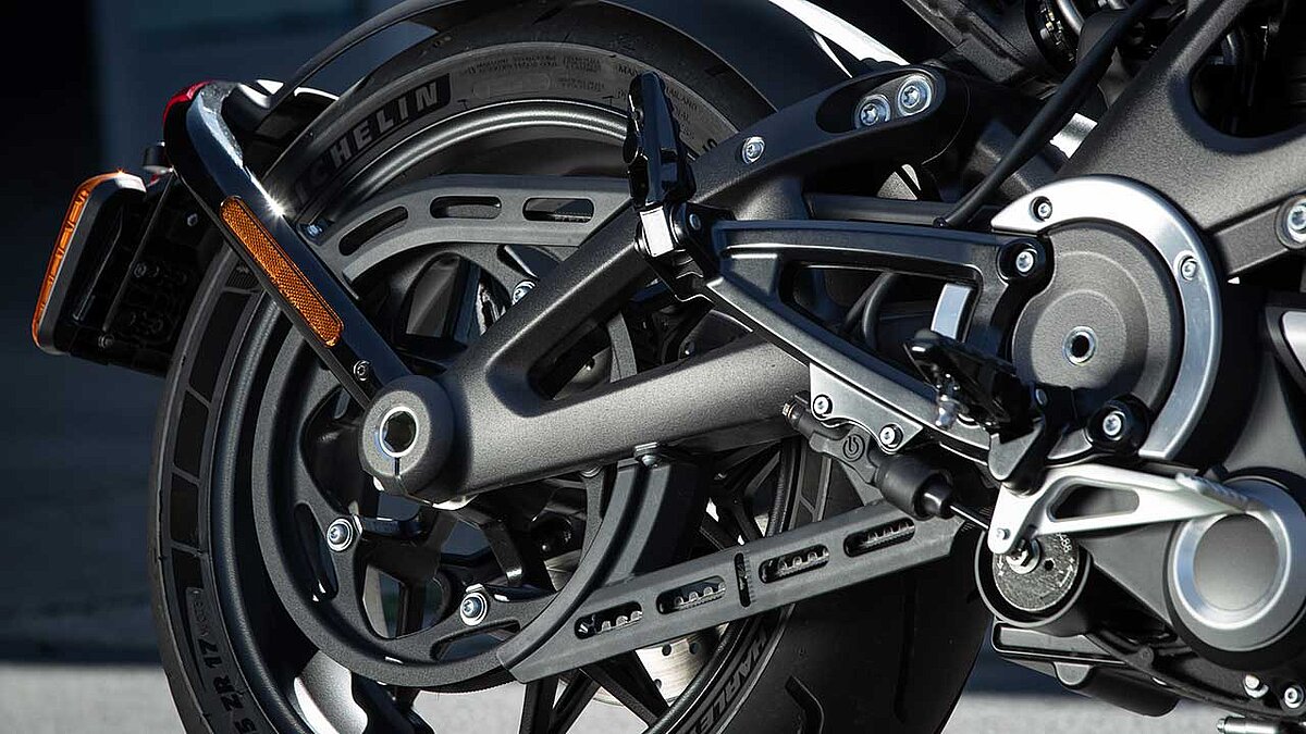 Auch bei seinem Elektromotorrad LiveWire setzt Harley auf einen Zahnriemen im Sekundärantrieb.