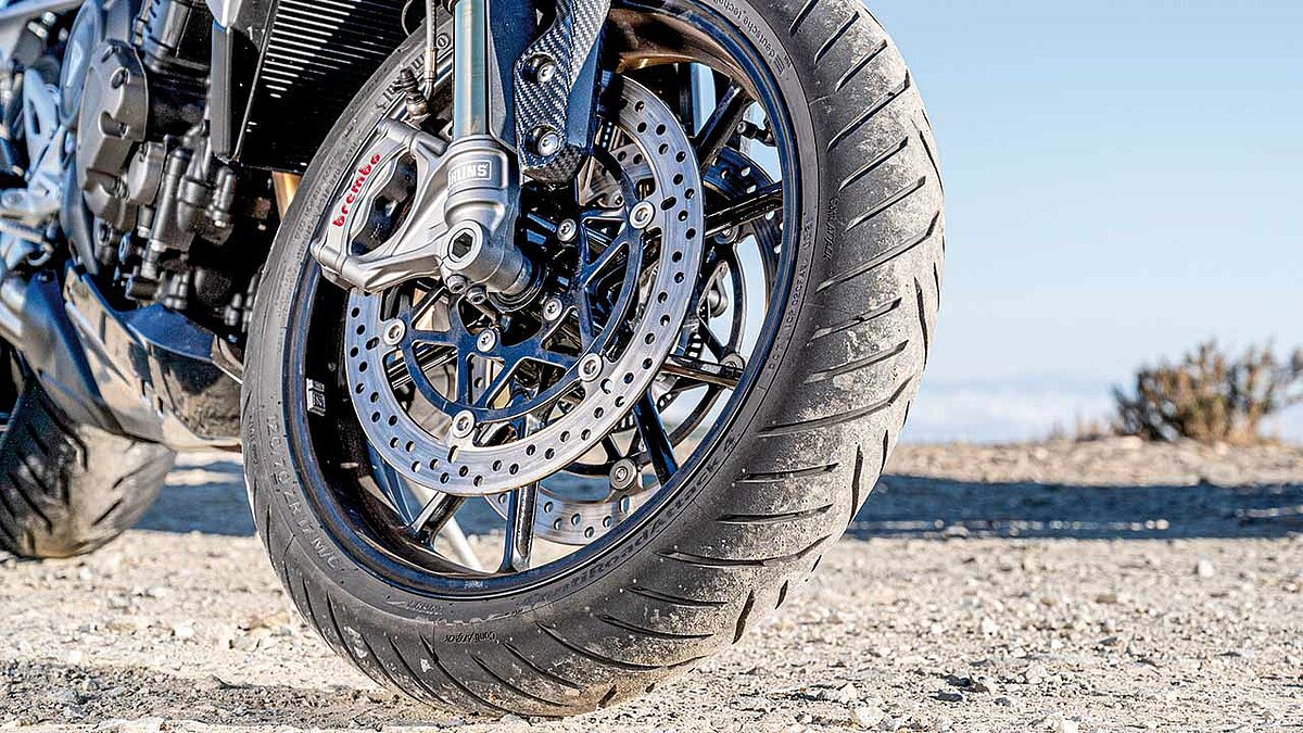 „ContiRoadAttack 4” heißt der neue Pneu für Sporttourer von Continental.