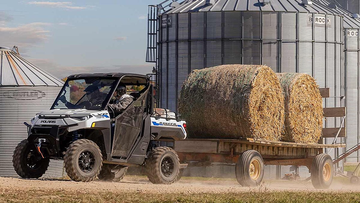 Eine Vision von Polaris nimmt Gestalt an: Fortan soll der Landmann sein Tagwerk mit Unterstützung durch ein elektrisch angetriebenes Vehikel verrichten – in Gestalt des Ranger XP Kinetic.