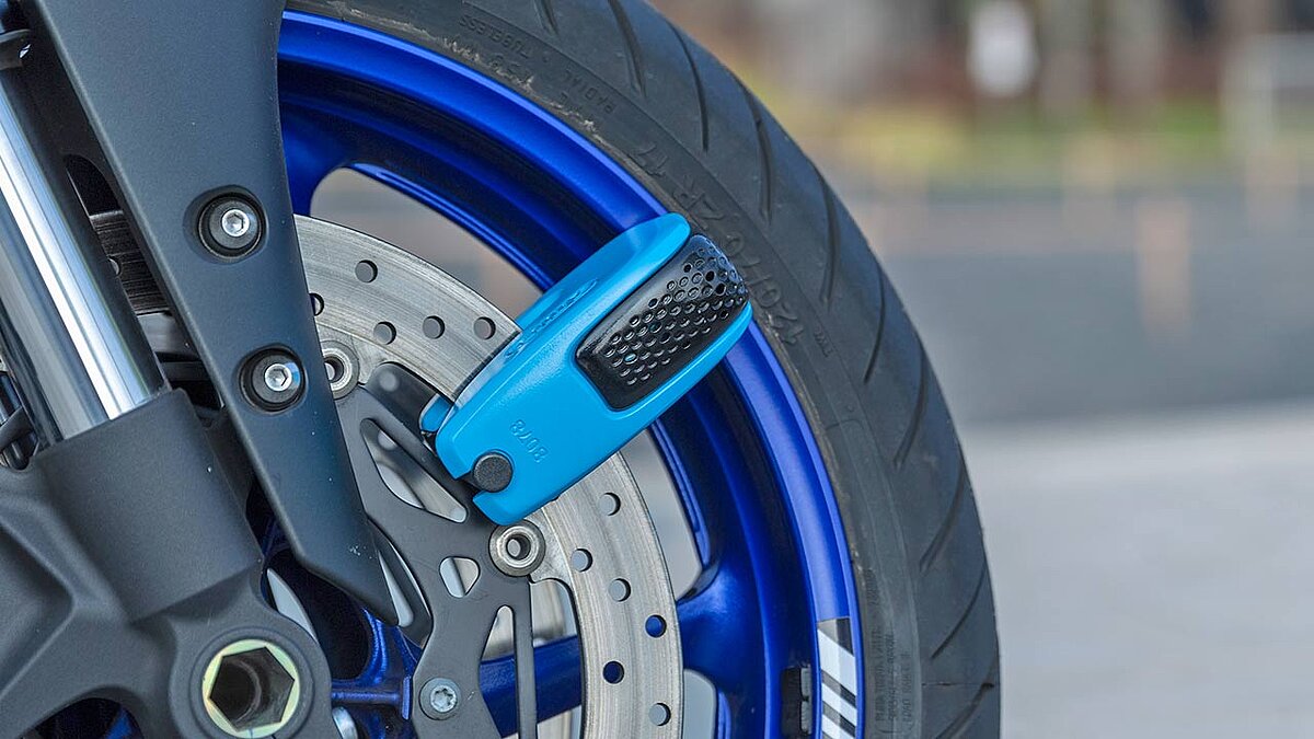 Smarter Sicherheits-Assistent: Das Bremsscheibenschloss „Granit Detecto 8078 SmartX“ von ABUS.