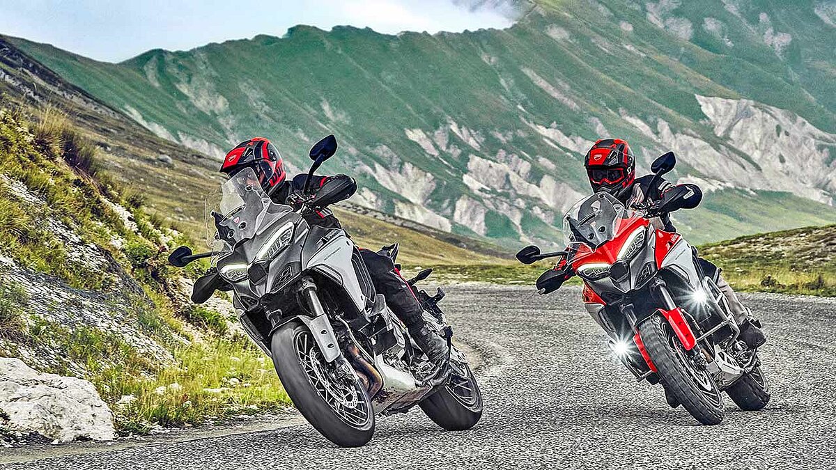 Ducati stellt die Multistrada auf neue Räder und arbeitet dabei nochmals den Enduro-Charakter des Modells heraus.