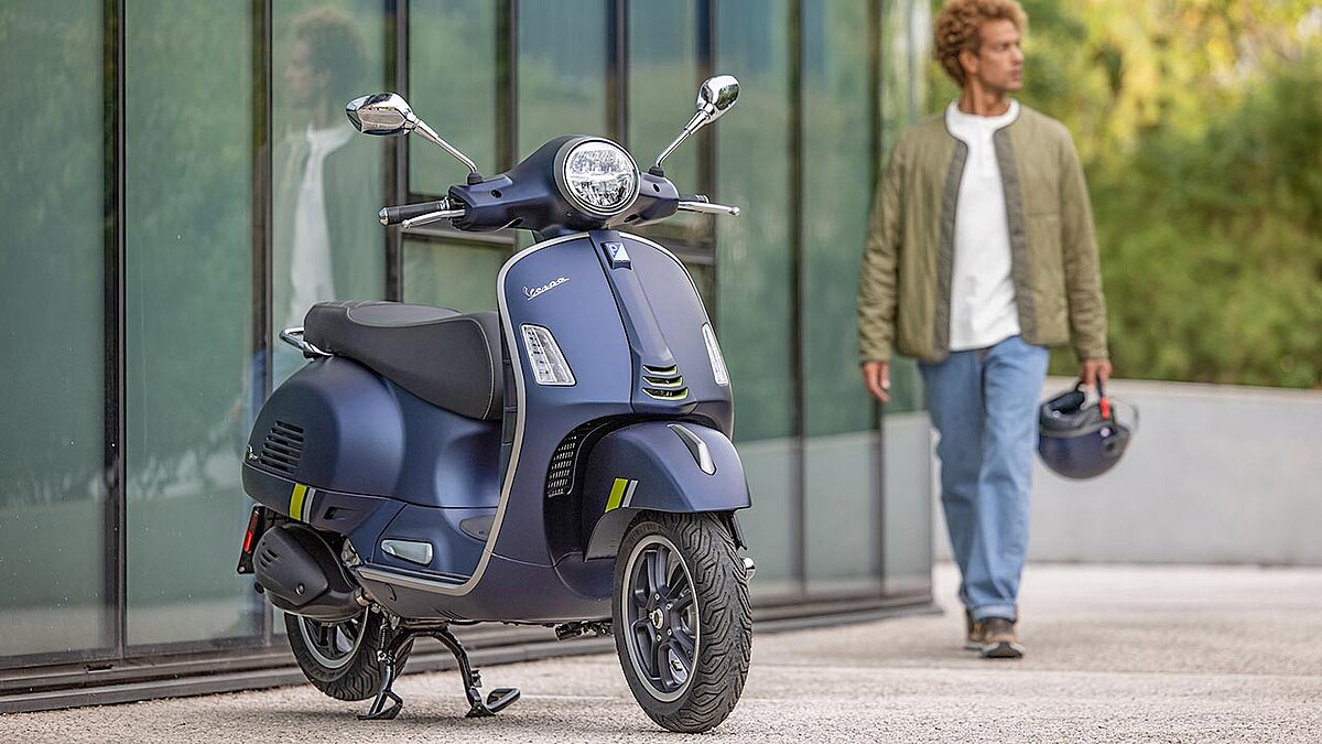 Mit der Vespa 300 GTS stellt die Piaggio Gruppe seit Jahren den mit großem Abstand meistverkauften Kraftroller Deutschlands.