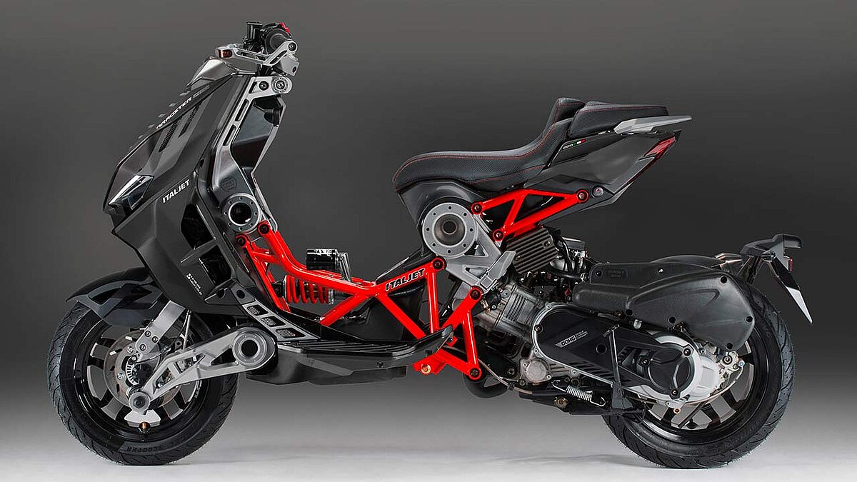 Kommt mit viel Power, noch mehr Hightech und wenig Verkleidung: Der Italjet Dragster.