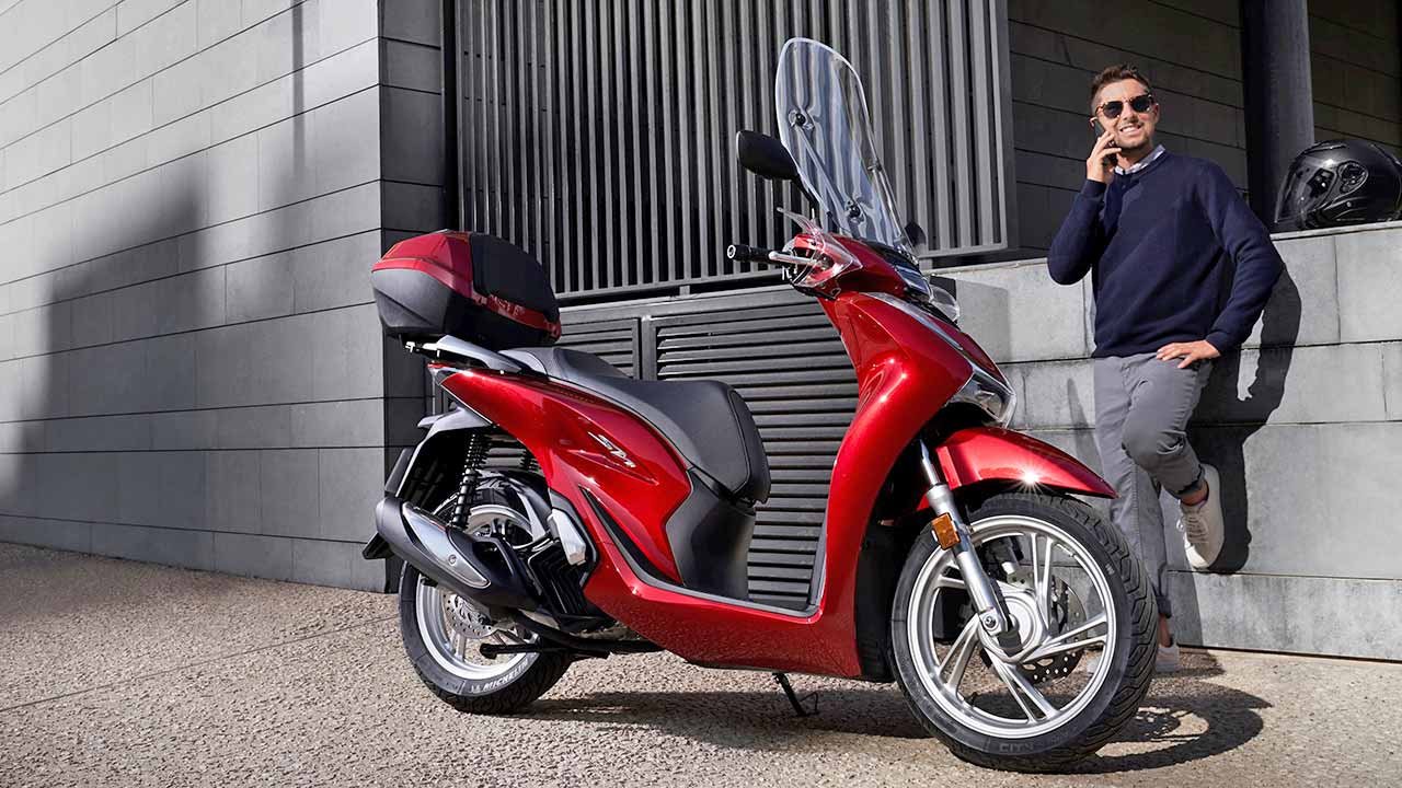 Zulassungskönig 2020 bei den Rollern in Italien: Hondas SH150 mit 10.204 Einheiten.