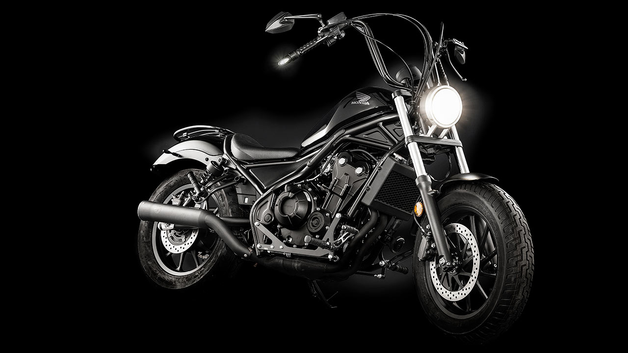 Im Visier des Customizing-Spezialisten Motorrad Burchard: Hondas 2020-er Bestseller CMX500 Rebel.