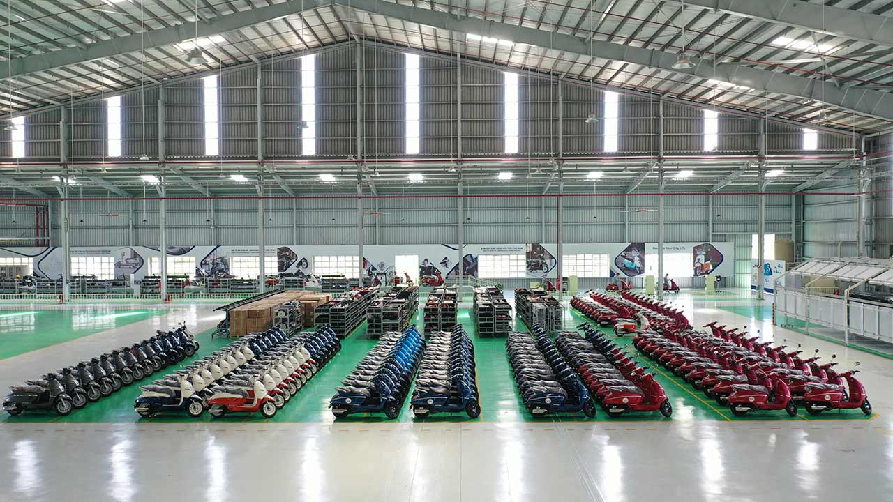Mit dem Peugeot Django startet THACO im Dezember 2020 die Produktion von Rollern der Marke Peugeot Motocycles in Vietnam.