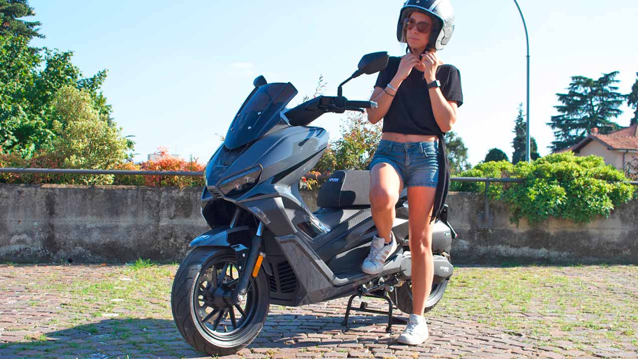Mit dem Bera bringt die Marke Overbikes einen neuen Sportroller an den Start – bislang allerdings nur in Italien.